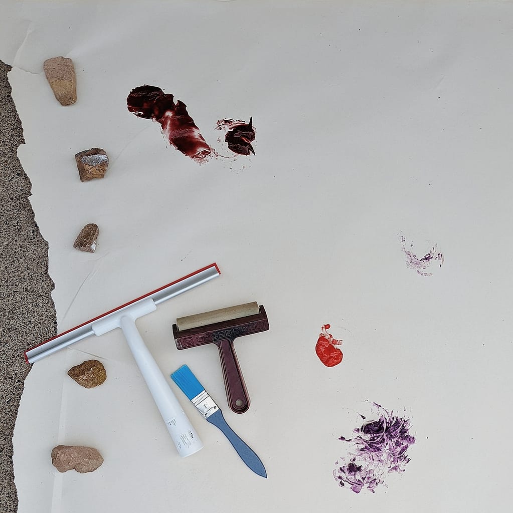 Process Painting with Squeegee _ material flat lay_abbieulstad_ggh