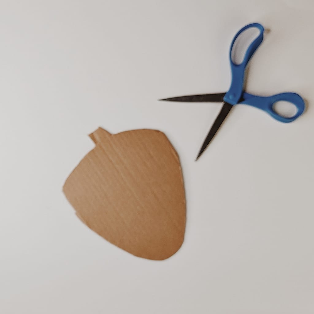 Cardboard Acorn Craft _ cut out cardboard acorn _ Abbie Ulstad _ ggh