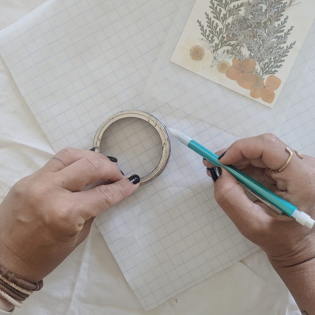 Mason jar ring suncatchers _ tracing mason jar rings_ Abbie Ulstad _ GGH